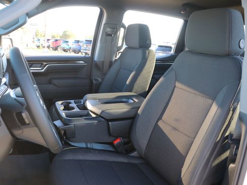 New 2026 GMC Sierra 1500 Elevation image 14