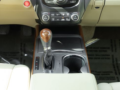 Used 2015 Acura RDX AWD w/ Technology Package image 16