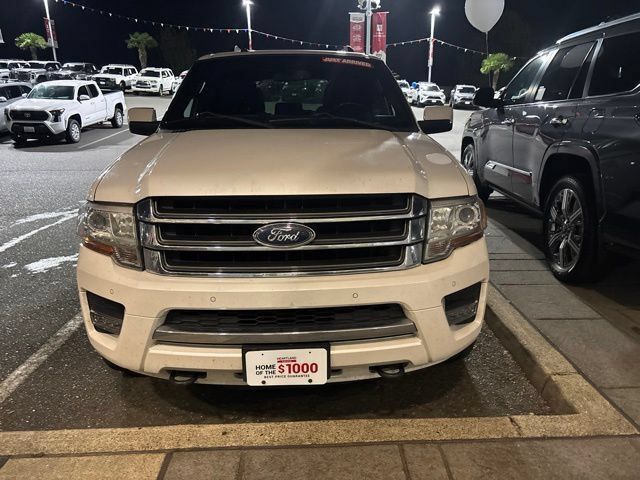Used 2015 Ford Expedition Limited AWD/4WD image 2