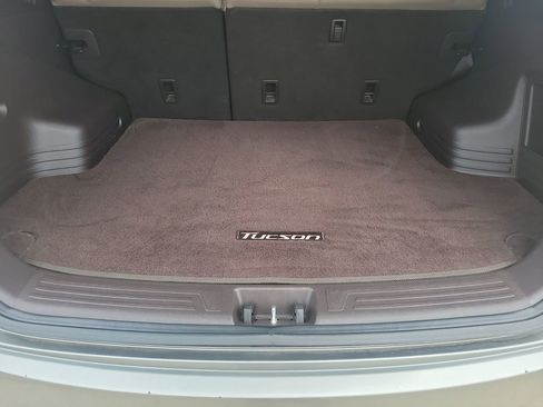 Used 2015 Hyundai Tucson SE image 26