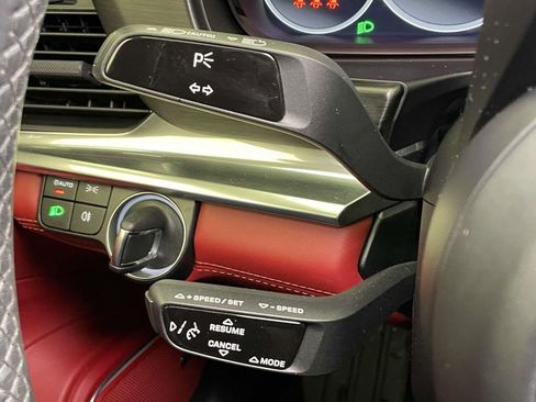 Used 2022 Porsche Panamera 4 Platinum Edition image 42