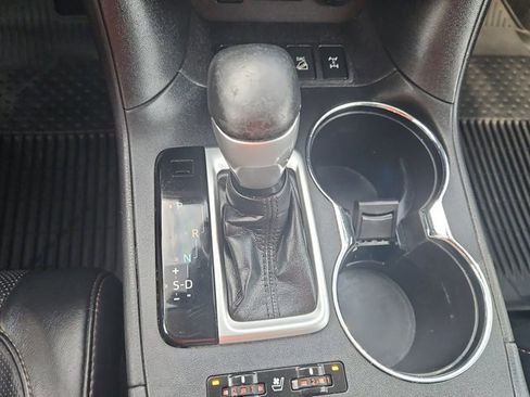 Used 2018 Toyota Highlander Limited w/ Protection Package #3 image 12