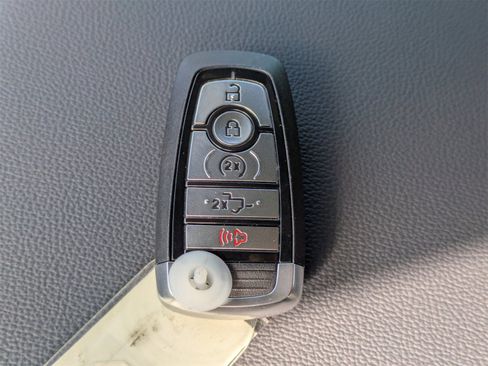 New 2026 Ford F250 Lariat image 34