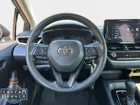 Used 2023 Toyota Corolla LE FWD image 14