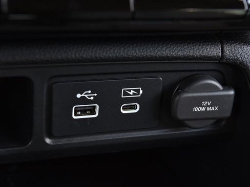 Certified 2025 Honda Pilot EX-L image 18