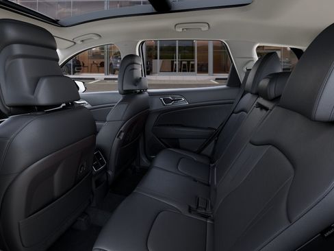 New 2026 Kia Sportage EX FWD image 18
