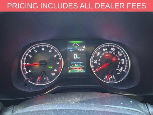 Used 2020 Toyota RAV4 XLE Premium FWD image 17