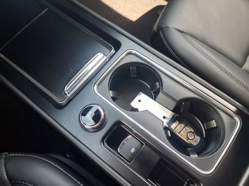 Certified 2023 Lincoln Corsair AWD w/ Equipment Group 101A image 20