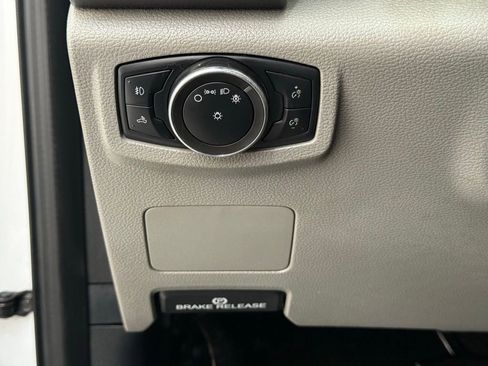 Used 2021 Ford F350 XLT w/ XLT Value Package image 27