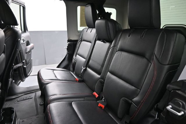 Used 2021 Jeep Wrangler Unlimited Rubicon AWD/4WD image 15