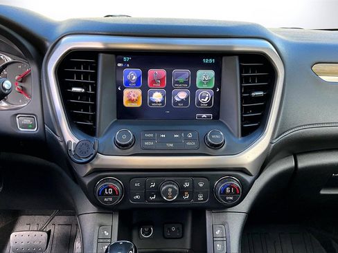 Used 2019 GMC Acadia Denali w/ Technology Package image 11