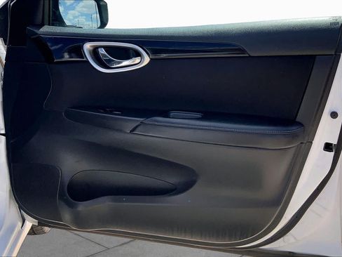 Used 2019 Nissan Sentra SV FWD image 23