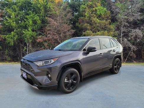 Used 2021 Toyota RAV4 XSE AWD/4WD image 1