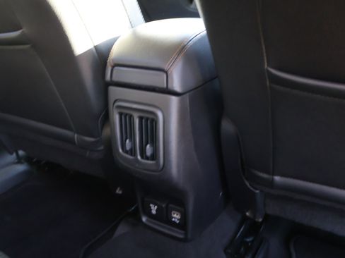 Used 2021 Jeep Compass Limited image 17