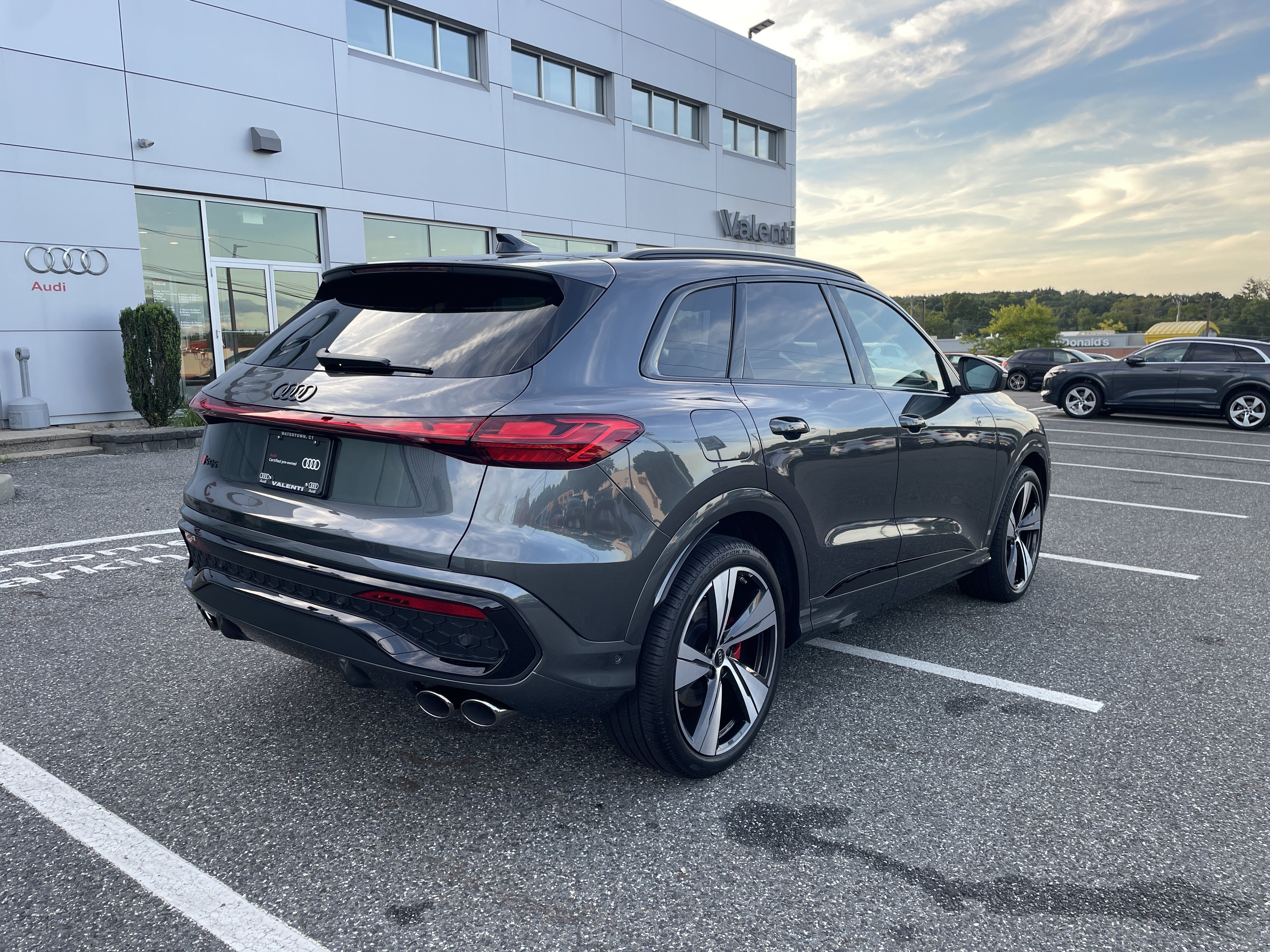 Certified 2025 Audi SQ5 Prestige w/ Prestige Package AWD/4WD image 6