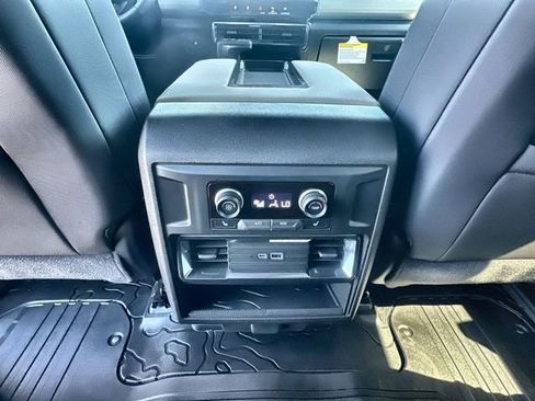 New 2026 GMC Hummer EV 4x4 Crew Cab image 22