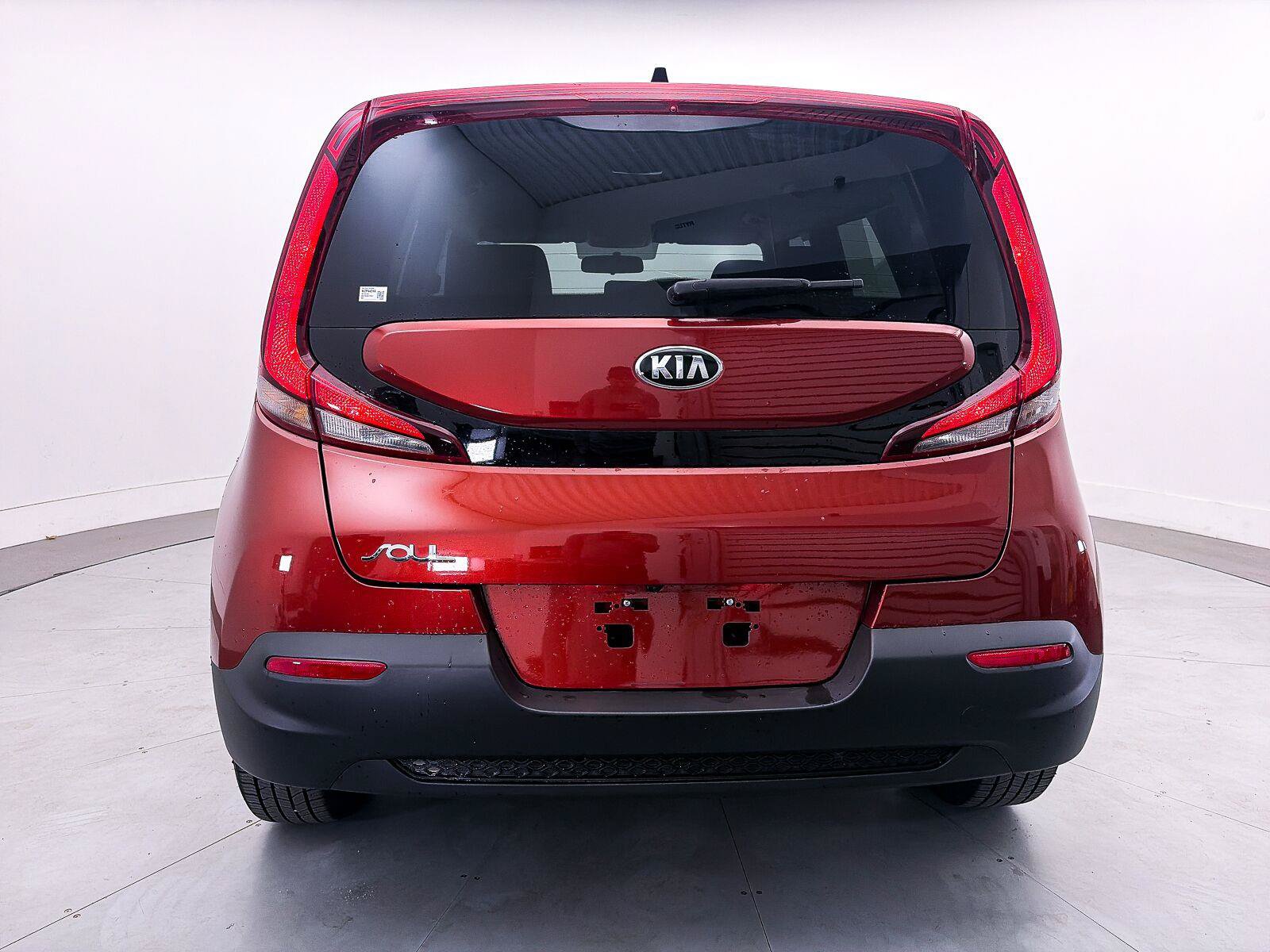 Used 2021 Kia Soul LX FWD image 13