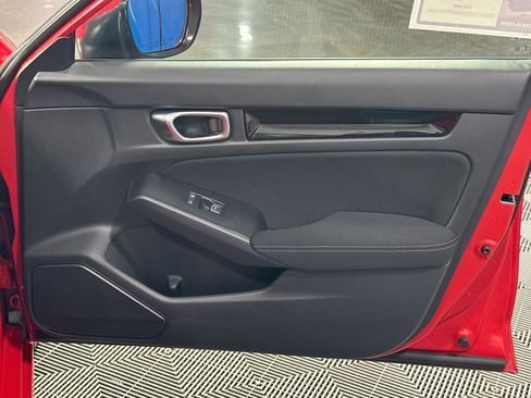 Used 2023 Honda Civic EX image 36