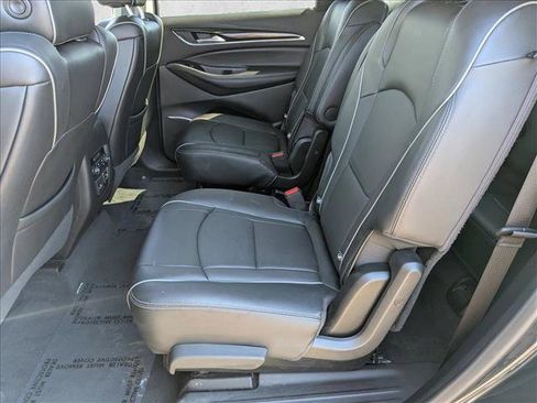 Used 2021 Buick Enclave Avenir w/ Avenir Technology Package AWD/4WD image 25