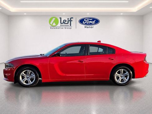Used 2023 Dodge Charger SXT RWD image 5