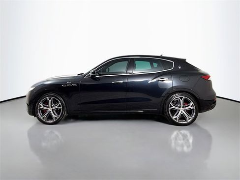 Used 2023 Maserati Levante GT image 8