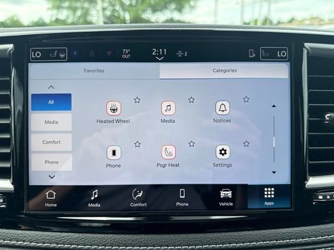 New 2027 Chrysler Pacifica Select AWD/4WD image 46