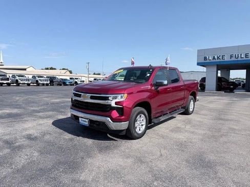Used 2023 Chevrolet Silverado 1500 LT AWD/4WD image 1