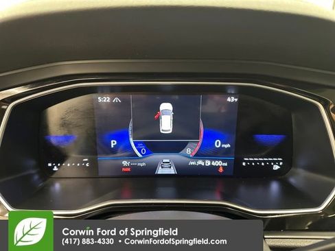 Used 2024 Volkswagen Jetta SE w/ Panoramic Sunroof Package image 25