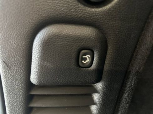 Used 2023 Dodge Durango GT AWD/4WD image 18