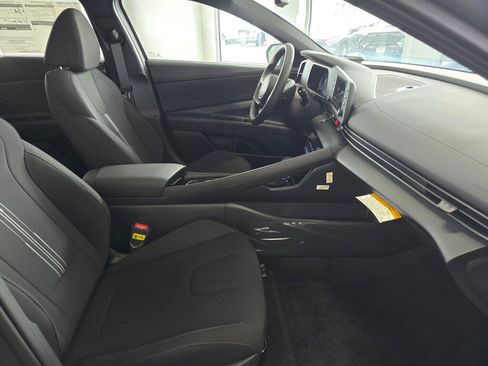 New 2026 Hyundai Elantra SEL Sport Premium FWD image 38