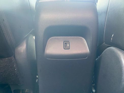 Used 2021 Nissan Sentra SR w/ SR Premium Package FWD image 18