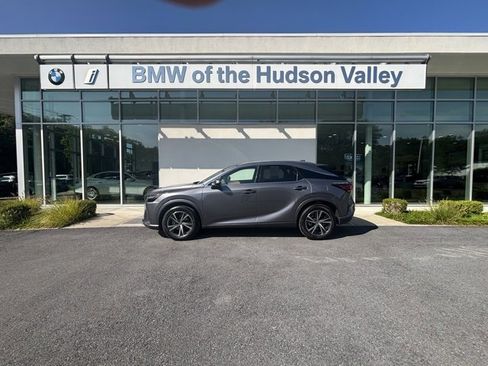 Used 2023 Lexus RX 350h image 1