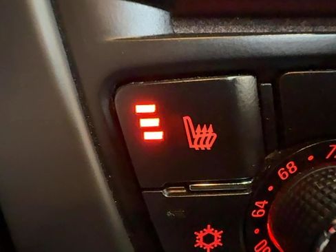 Used 2019 Buick Cascada Premium image 34