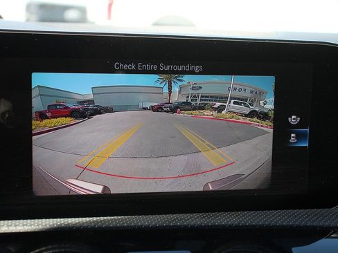 Used 2023 Mercedes-Benz CLA 250 image 32