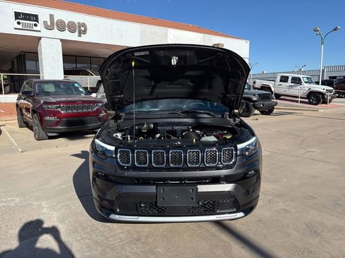Used 2023 Jeep Compass Limited w/ Elite Group AWD/4WD image 51