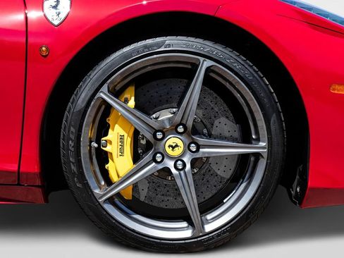 Used 2013 Ferrari 458 Italia Coupe RWD image 62