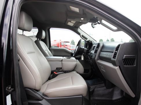 Used 2021 Ford F350 XL w/ STX Appearance Package AWD/4WD image 11