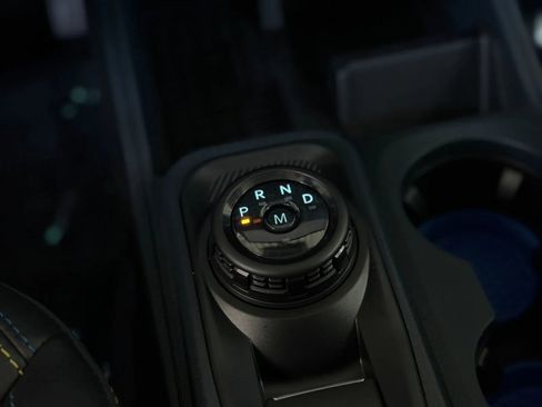 Used 2025 Ford Maverick Lobo AWD/4WD image 38