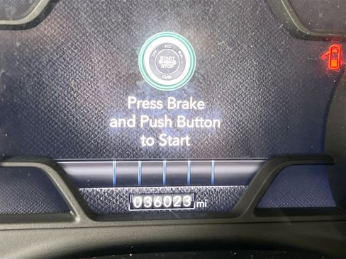 Used 2022 RAM 1500 Laramie image 12