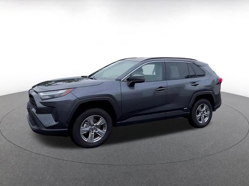 Used 2025 Toyota RAV4 LE image 8