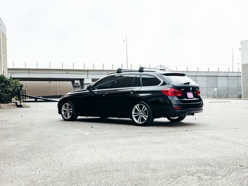 Used 2017 BMW 330i xDrive Wagon image 52