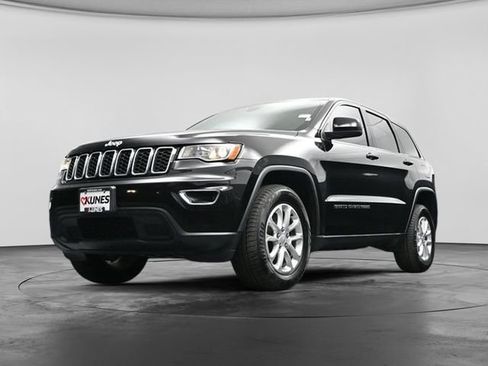 Used 2022 Jeep Grand Cherokee Laredo E AWD/4WD image 53