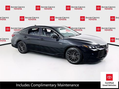 Certified 2019 Toyota Avalon XSE FWD image 3