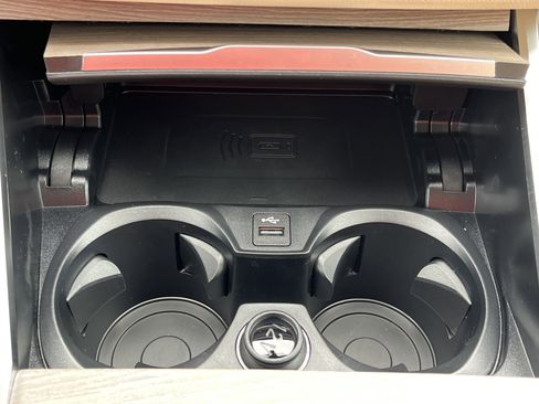 New 2026 BMW 330i Sedan w/ M Sport Package image 7