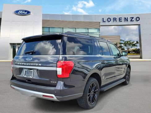 Used 2024 Ford Expedition Max XLT RWD image 5