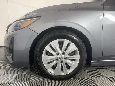 Used 2024 Nissan Sentra S FWD image 11