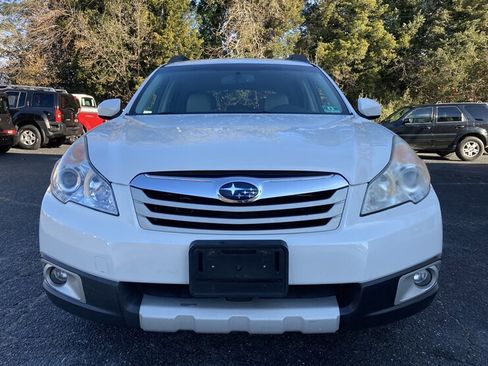 Used 2012 Subaru Outback 2.5i Limited image 3