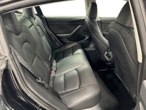 Certified 2023 Tesla Model 3 Standard Range RWD image 11