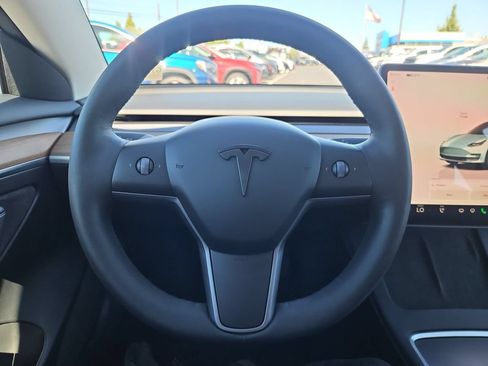 Used 2023 Tesla Model 3 Standard Range RWD image 14