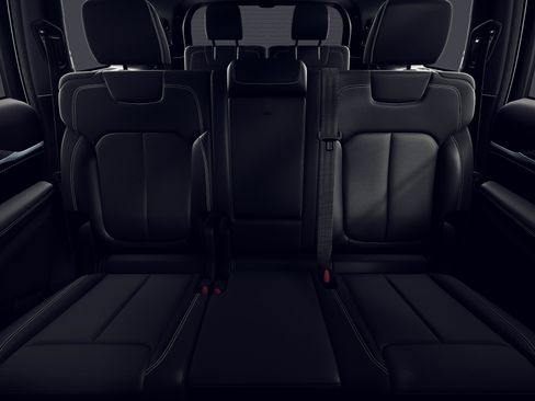 New 2026 Jeep Grand Cherokee L Limited AWD/4WD image 3